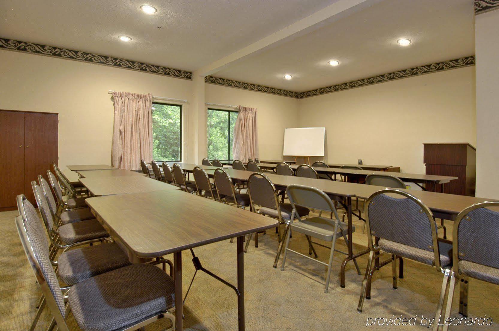 Rodeway Inn Brandon Bisnis foto